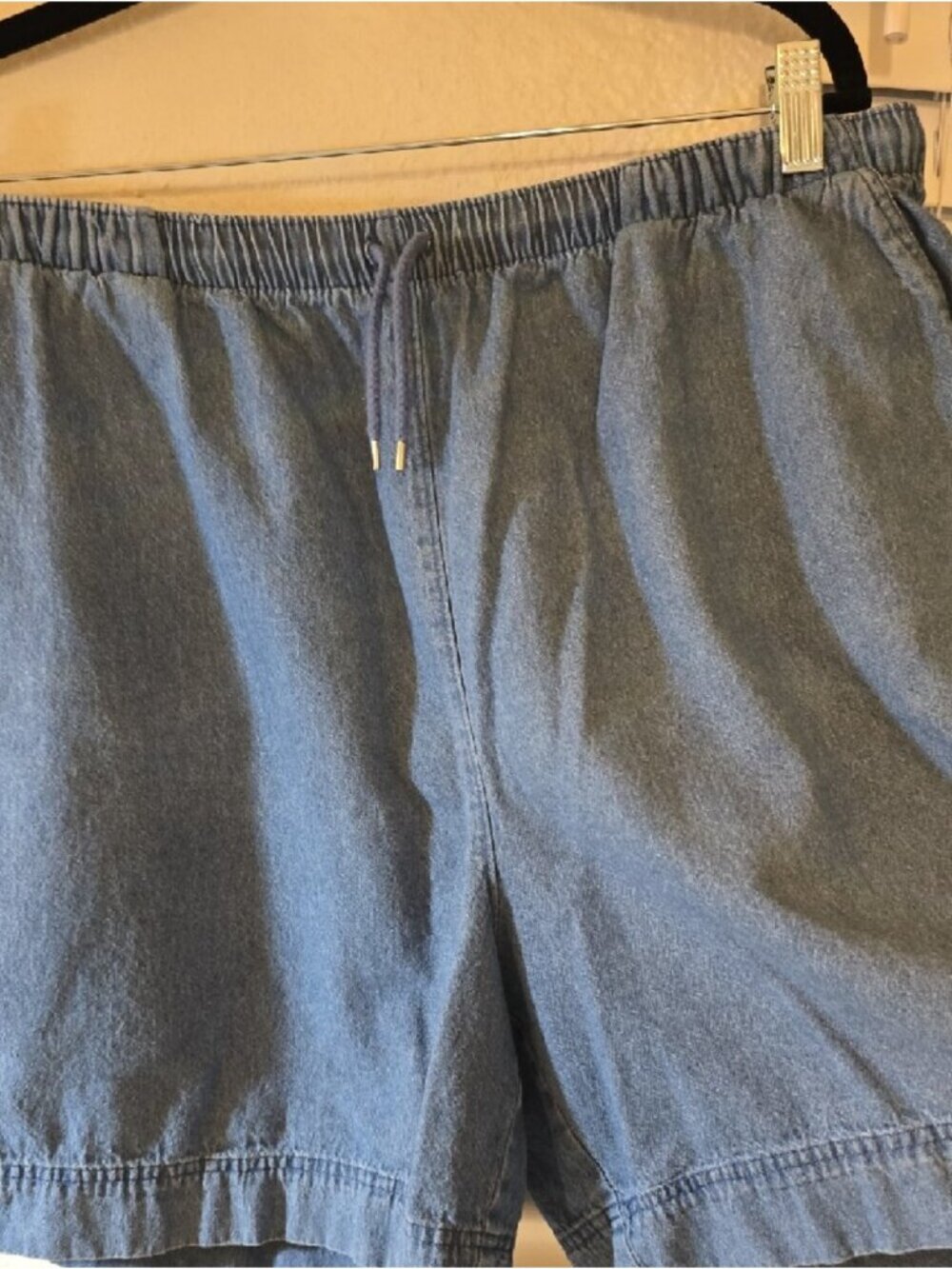 Women's Blue Denim-Style Elastic Waist Shorts - Picture 2 of 3